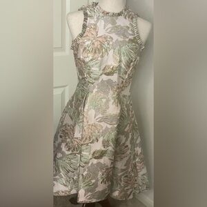 Adrianna Papell Textured Metallic Jacquard pearl trim Gold Cocktail Dress Size 2